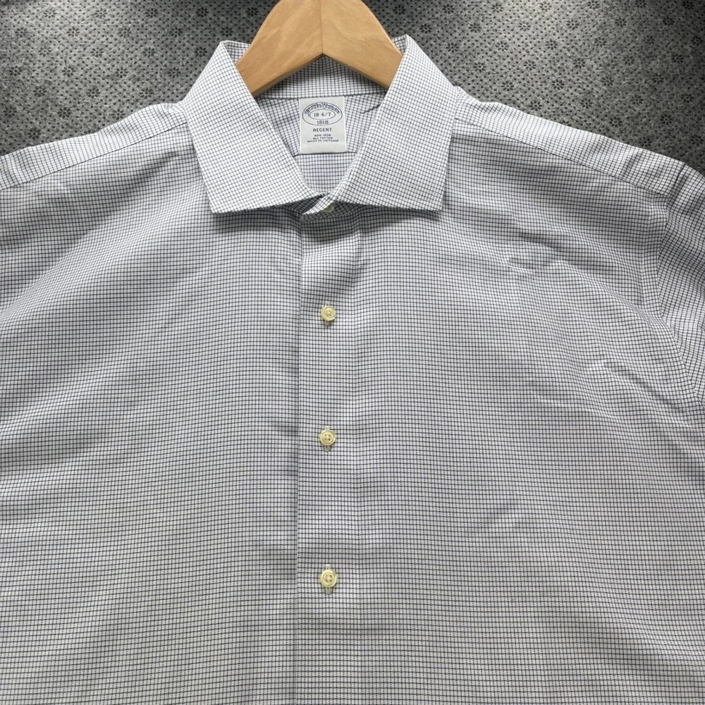 Brooks Brothers excellent pre